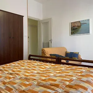 il-piccolo-gufo.hotelitalianriviera.com/